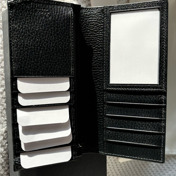 Black slim authentic Gucci leather wallet with 11 card slot holder - Picture 8 of 9